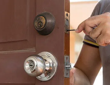 Gallery Locksmith Store Littleton, CO 303-566-9164 - 7-Lock-Installation